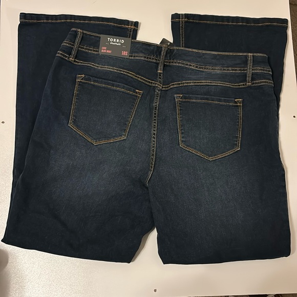 torrid Denim - Torrid Luxe Slim Boot Super Stretch 18 short